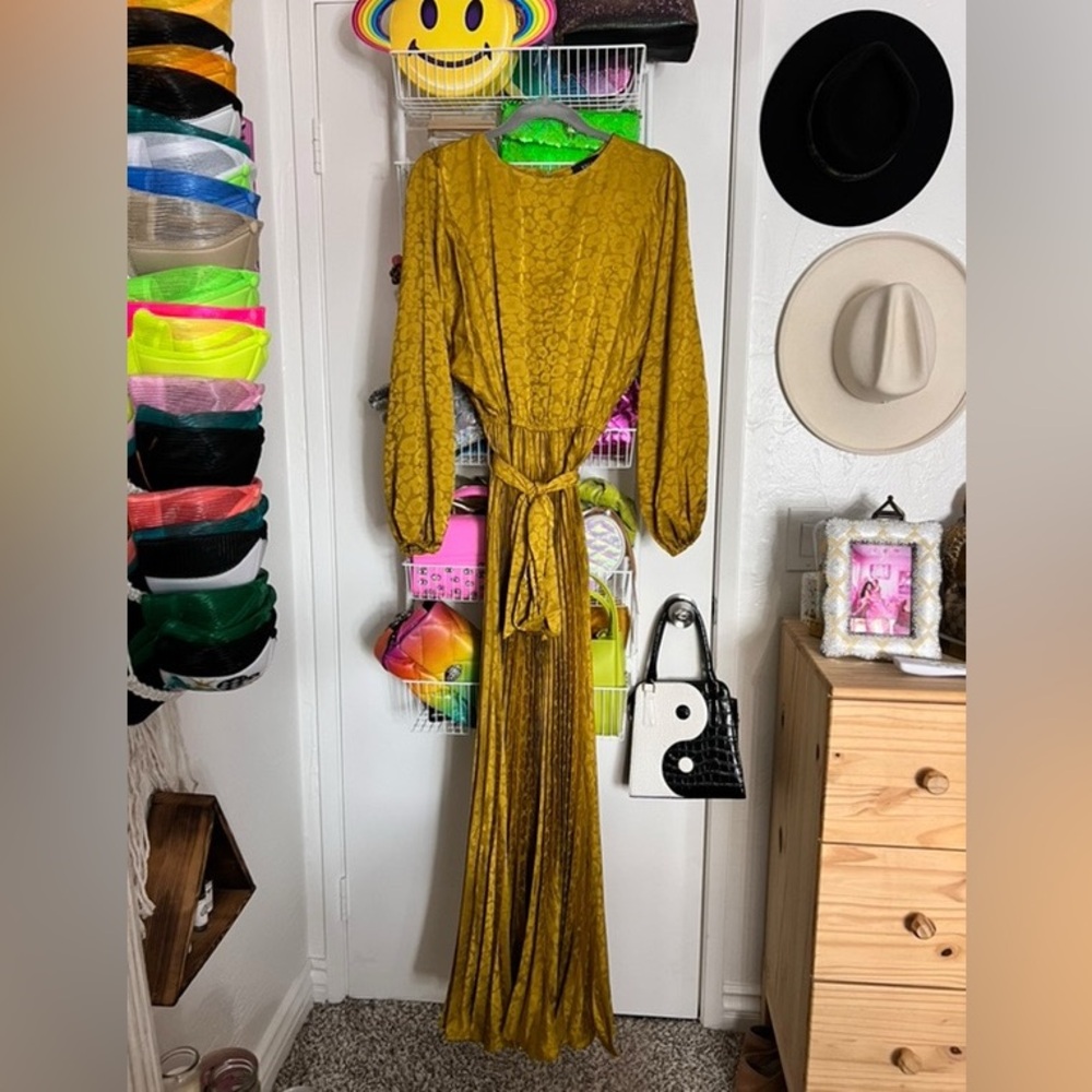Vici Gold Dress
